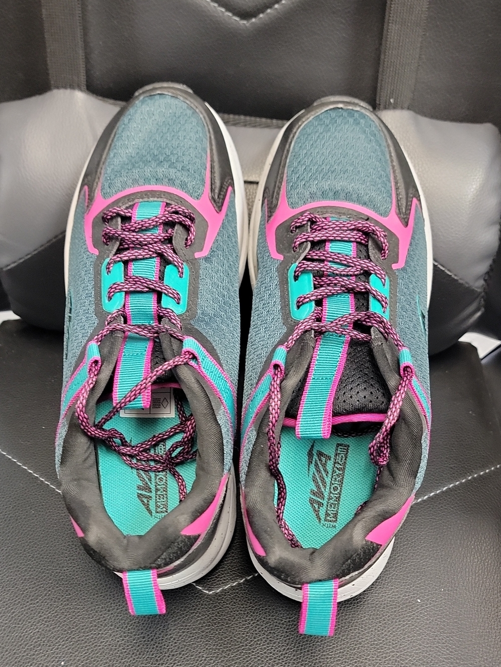 Avia Women's Teal and Pink Running Sneakers